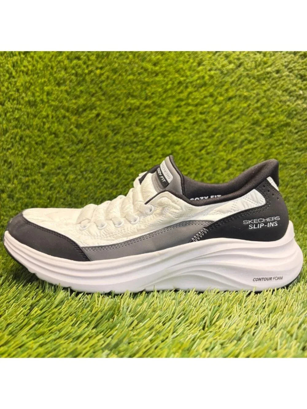 SKECHERS please review